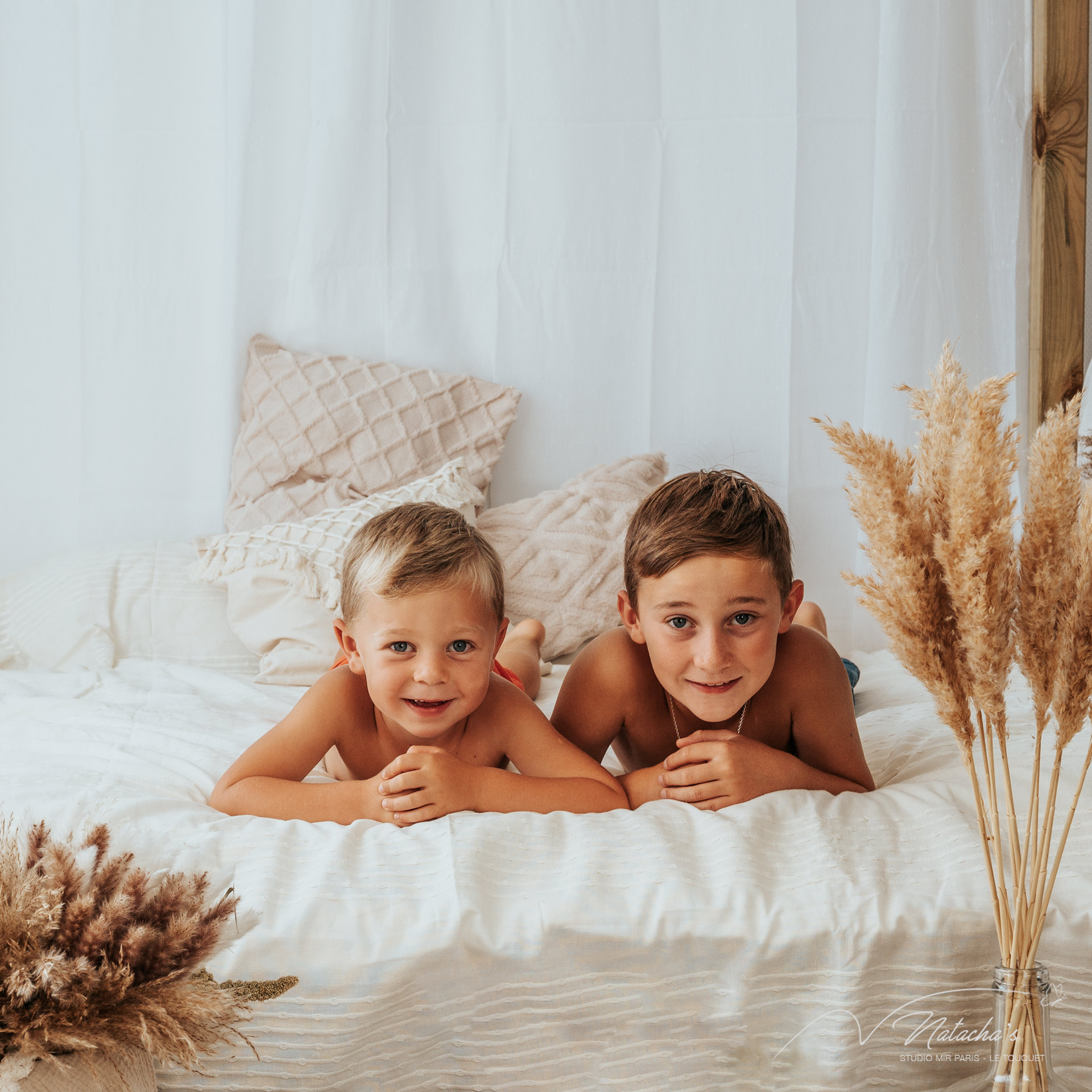 Séance photo en famille en studio au Touquet Paris Plage