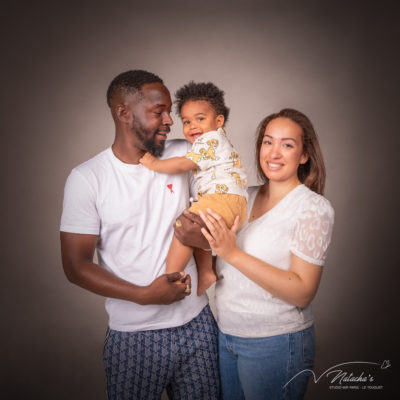 Photographe famille en studio au Touquet 