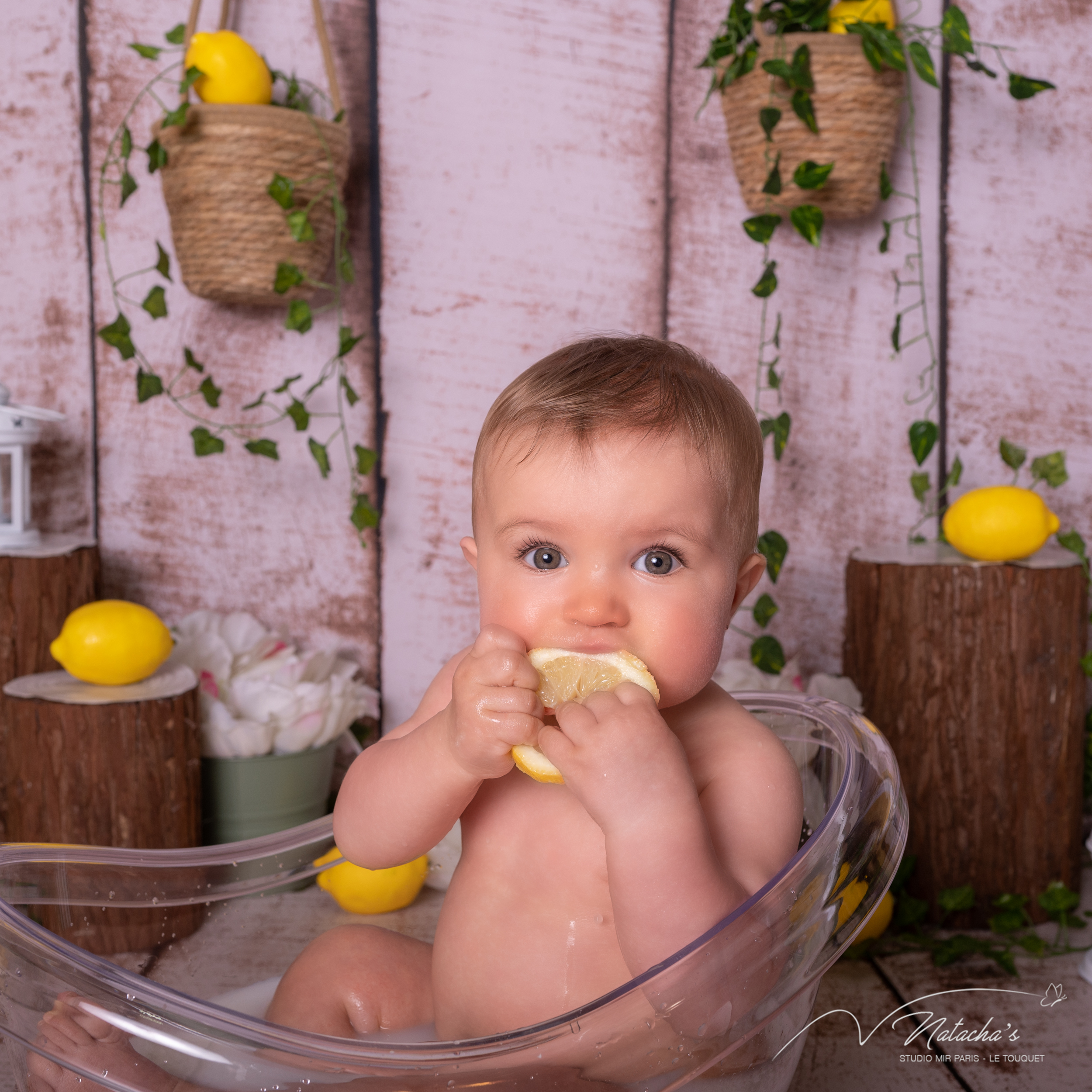 Séance photo smash the cake dans les Hauts-de-France