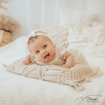 Shooting bébé en studio photo au Touquet 