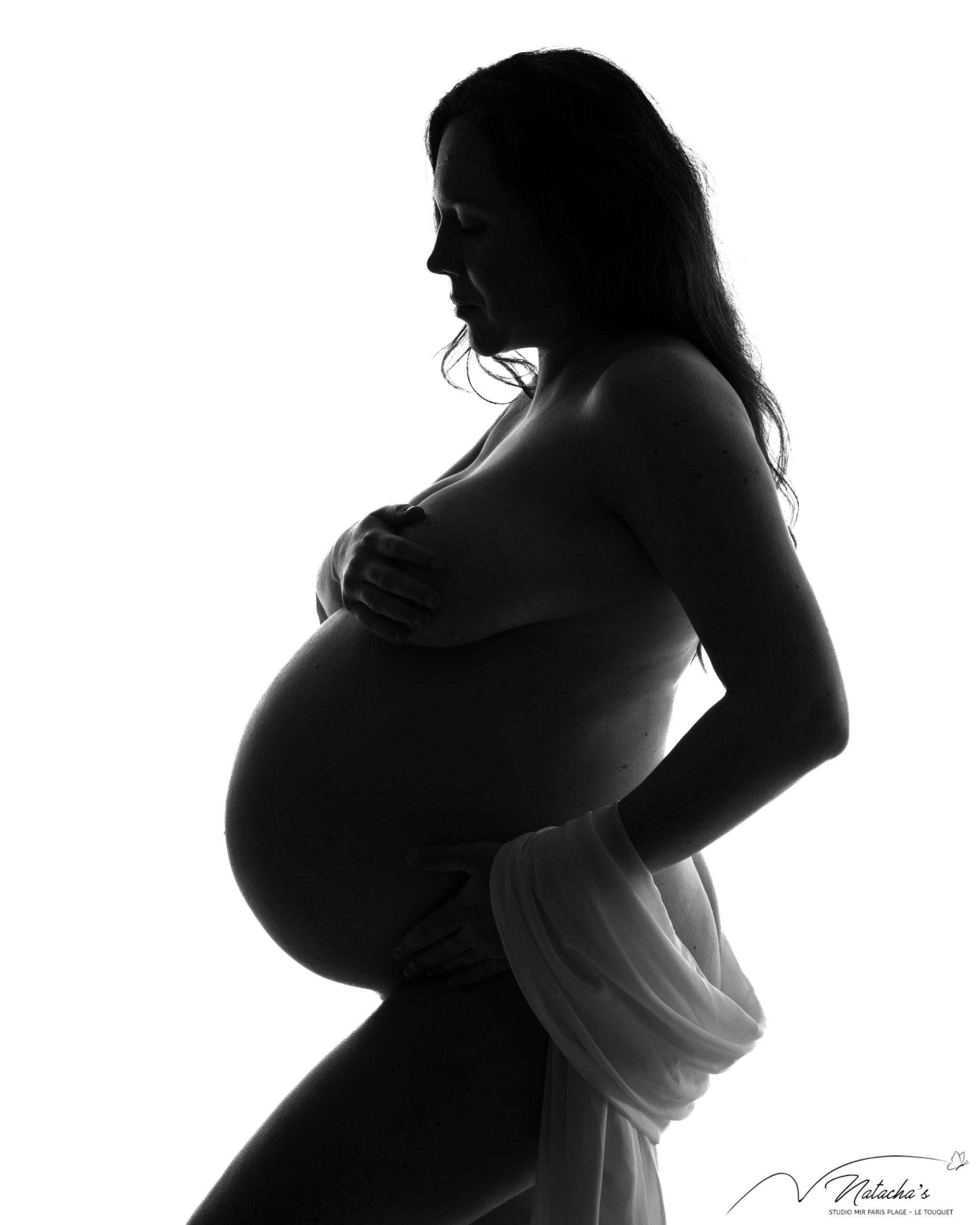 Photographe femme enceinte noir et blanc au Touquet Photographe femme enceinte noir et blanc au Touquet