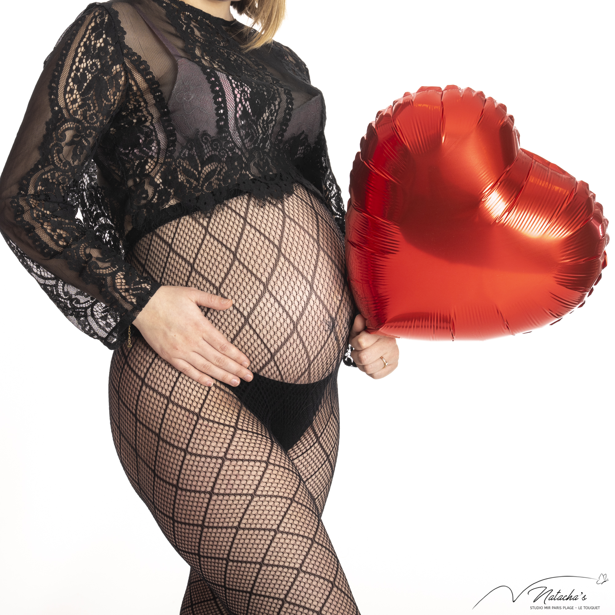 Shooting femme enceinte aux couleurs de l'amour