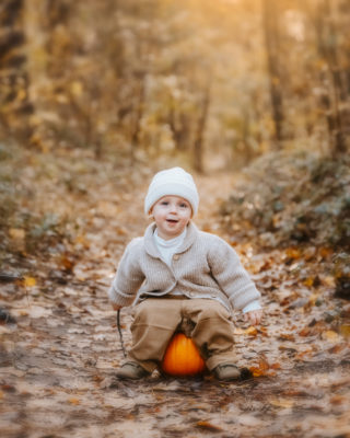 Photo bébé en extérieur dans la forêt du Touquet